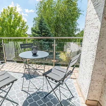 Апартаменты A L'abri Des Quatre Vents : Maison Au Calme